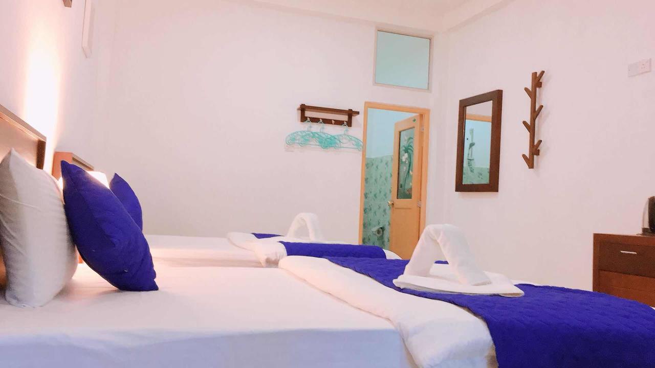 Blue Whale Holiday Hotel Mirissa Zewnętrze zdjęcie
